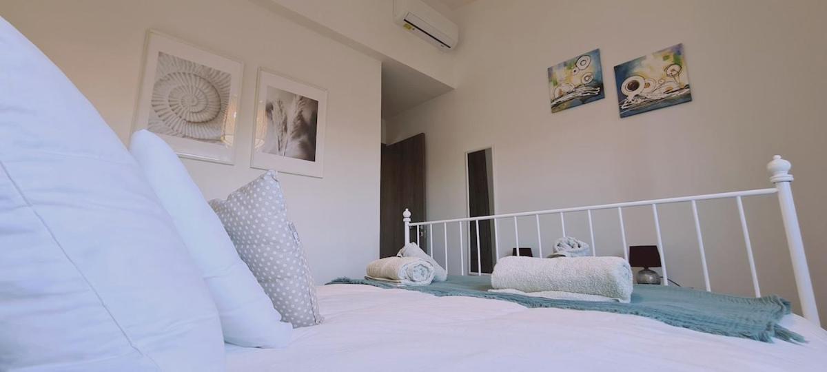 Stay Downtown Retreat Limassol Luaran gambar